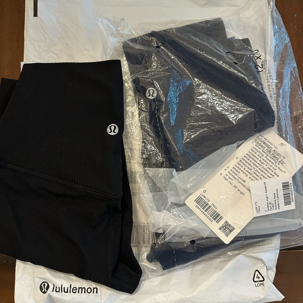 lululemon athletica Black and Navy Leggings (2 pair)